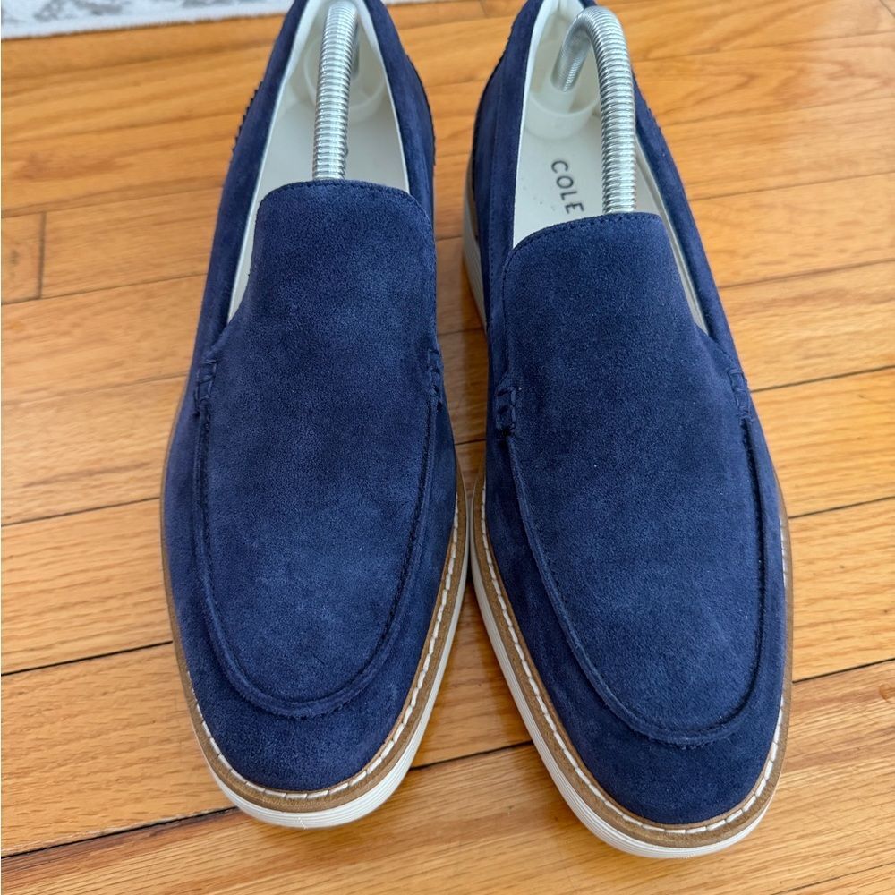 Cole Haan Dark Blue Loafers with ivory Sole size 10.5 - Picture 3 of 10